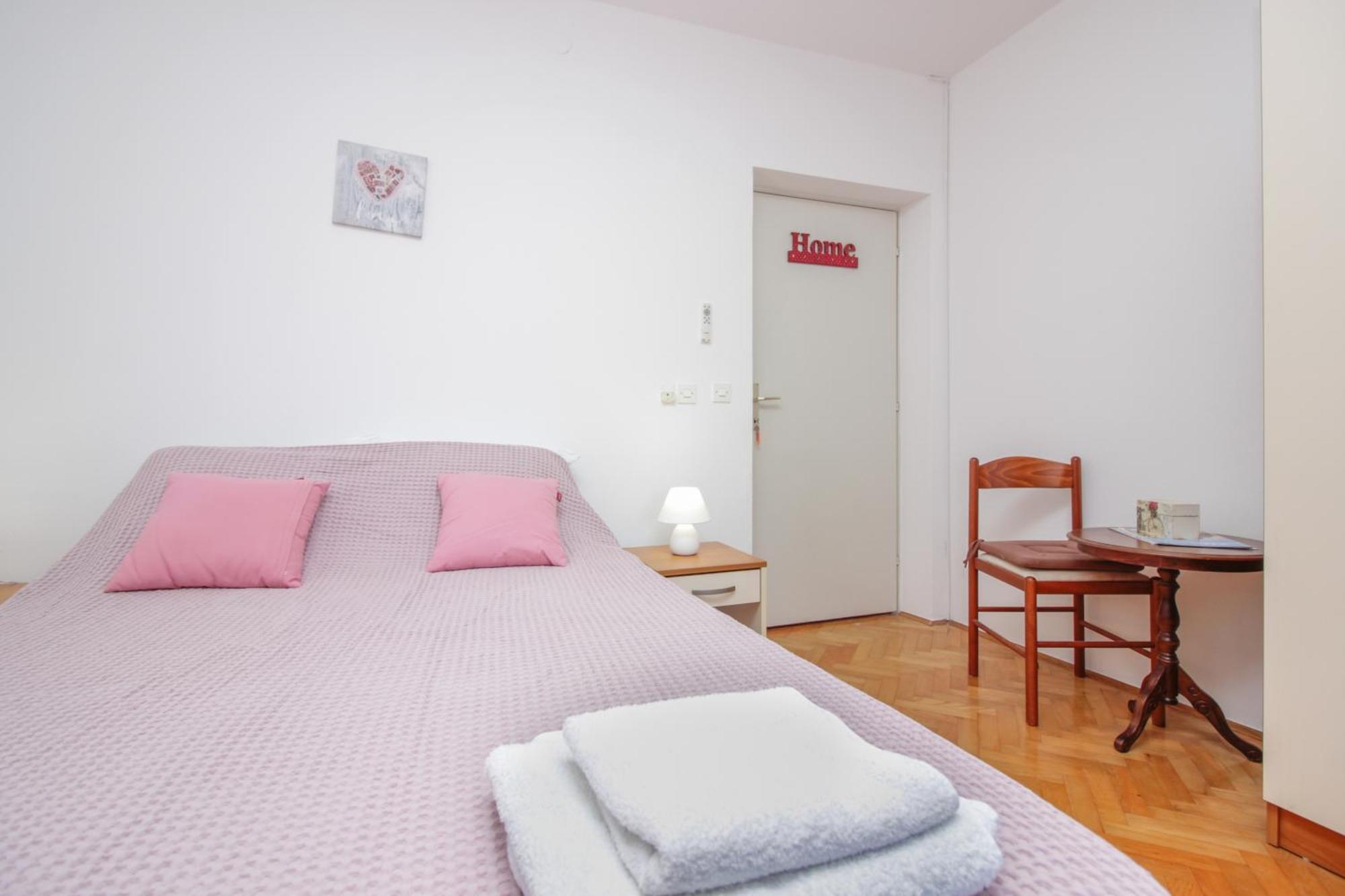 Apartments And Rooms With Parking Space Nin, Zadar - 5805 Habitación foto